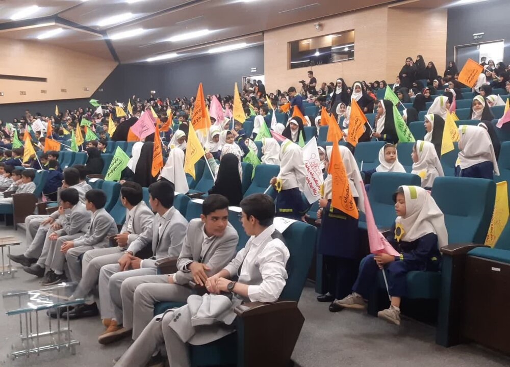 اختتامیه جشن مدارس قرآنی جنت در کاشان