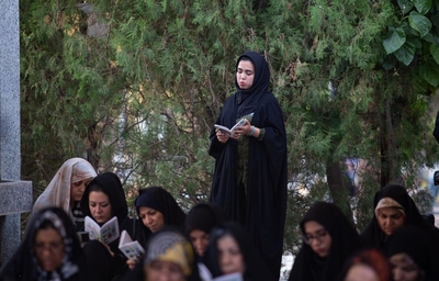 دعای پرفیض عرفه در مساجد اصفهان برگزار شد