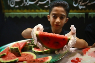 حسینیه‌ای به وسعت نصف جهان