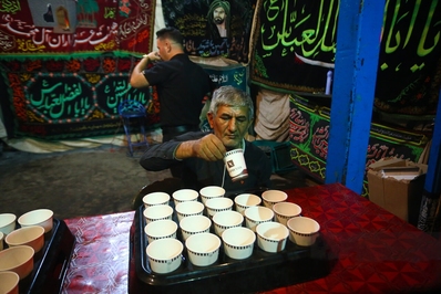 حسینیه‌ای به وسعت نصف جهان
