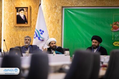 نشست هم‌اندیشی اساتید و چهره‌های قرآنی پیرامون ماه رمضان