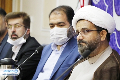 دیدار روسای شورای هیئات مذهبی و کانون مداحان استان اصفهان با استاندار