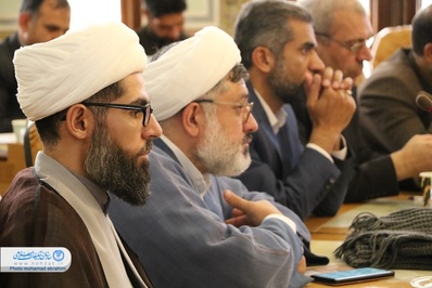 نشست مدیران و مبلغین مدارس علوم و معارف اسلامی صدرای استان اصفهان