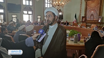 نشست مدیران و مبلغین مدارس علوم و معارف اسلامی صدرای استان اصفهان