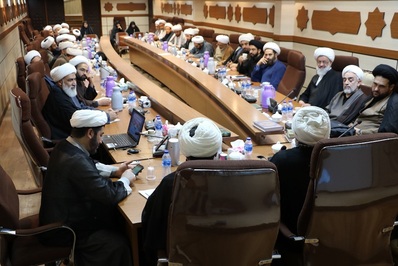 نشست «هم اندیشی روحانیون فعال در جذب جوانان به مسجد» برگزار شد