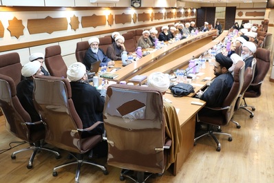 نشست «هم اندیشی روحانیون فعال در جذب جوانان به مسجد» برگزار شد