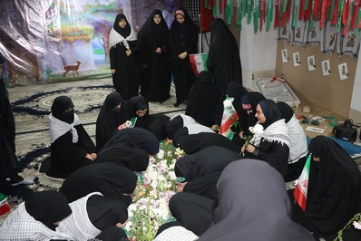 مراسم استقبال از پیکر مطهر شهید گمنام  در دبیرستان صدراي اصفهان