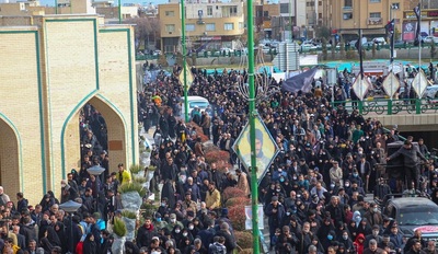 مراسم تشییع شهدای گمنام با حضور هیئات مذهبی و مردم متدین و انقلابی شهر اصفهان