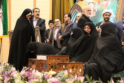 مراسم تجلیل از همسران پیرغلامان اهل بیت (ع) در اصفهان برگزار شد