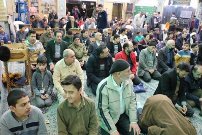 مدیر کل تبلیغات اسلامی اصفهان از معتکفین مساجد بازدید کرد