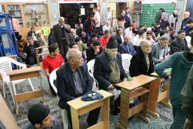 مدیر کل تبلیغات اسلامی اصفهان از معتکفین مساجد بازدید کرد