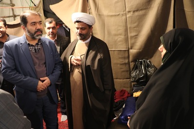 استاندار و مدیر کل تبلیغات اسلامی استان اصفهان از مساجد دانش آموزی اعتکاف بازدید کردند
