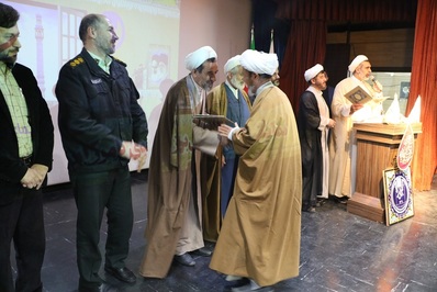 مراسم تجلیل از مبلغین و ائمه جماعات شاخص اصفهان برگزار شد