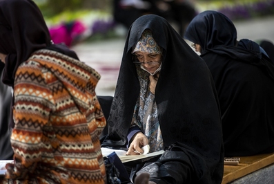 جلوه‌هایی از مراسم جزء خوانی قرآن کریم در چهارباغ اصفهان