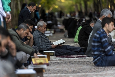جلوه‌هایی از مراسم جزء خوانی قرآن کریم در چهارباغ اصفهان