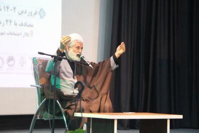دومین همایش سالانه تجلیل از حافظان کل قرآن کریم برگزار شد