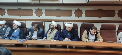 نشست صمیمی مدیرکل با طلاب فعال فضای مجازی