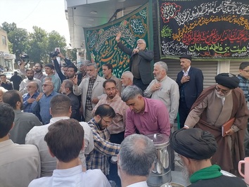 تشییع پیکر آیت‌الله حاج میرزا محمدتقی مجلسی‌ اصفهانی