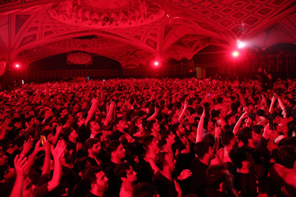 مراسم شهادت حضرت زهرا س در حسینیه معرفت اصفهان با حضور کربلایی حسین ستوده