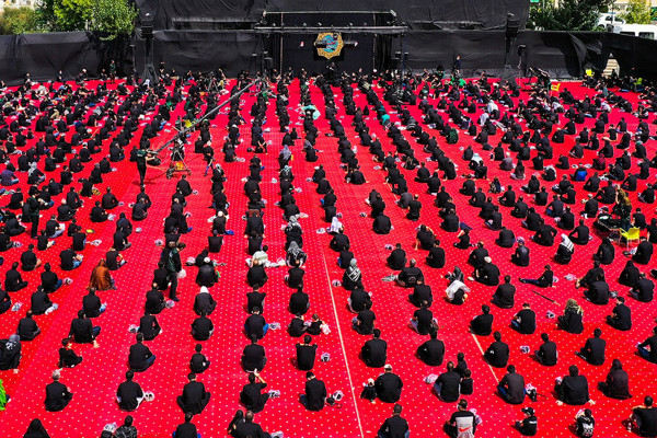 קיום טקסי אבל על אימאם חוסיין (ע״ה) עם שמירת מרחק חברתי