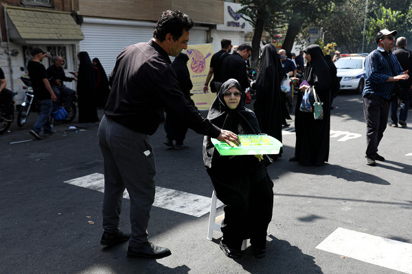 مراسم «جاماندگان الأربعين» في إيران