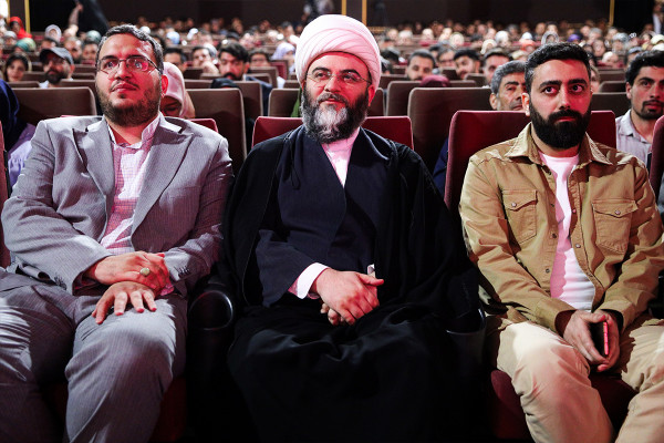 ۱۴-й Международный кинофестиваль «۱۰۰ фильмов» прошёл