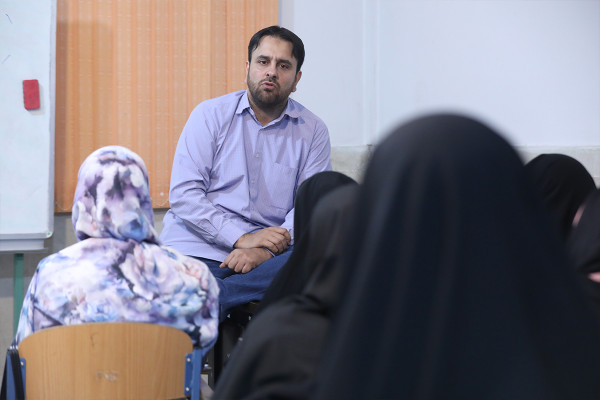 《历史》：面向青少年的阅读活动