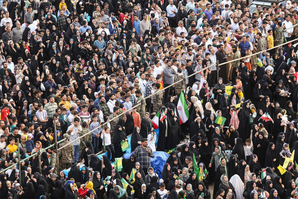 קמפיין "כמו כוכב"; החגיגה הגדולה ביותר לבנות באיראן