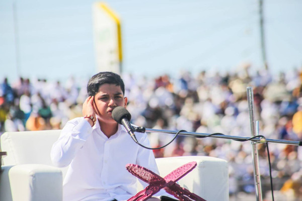 תוכנית הטלוויזיה "מחפל": חגיגות קוראן באיראן ובעולם
