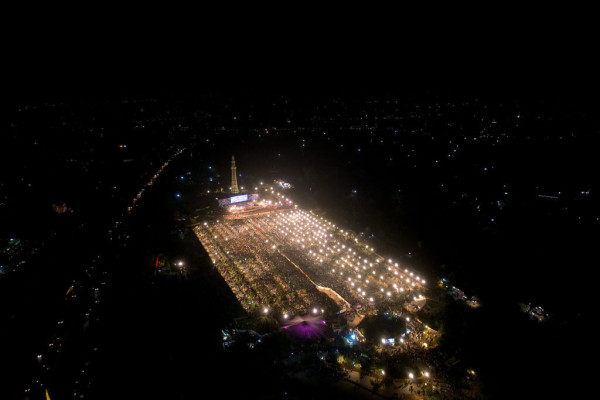 Телепрограмма «Махфел»: Коранские праздники в Иране и мире