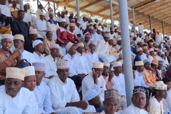 ٹیلی ویژن پروگرام "محفل"؛ ایران اور دنیا میں قرآنی جشن