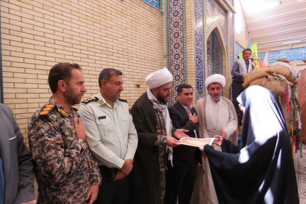 تجلیل از حافظان قرآن کریم در استان فارس