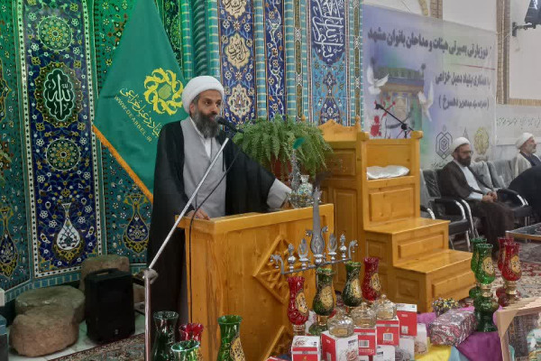 رسالت بانوان هیئتی در اردوی دهسرخ