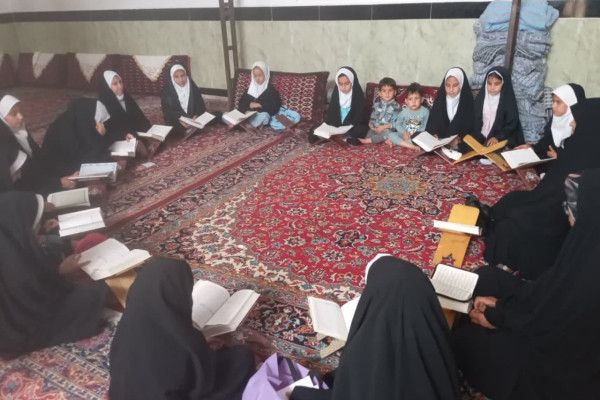 خانه قرآن و عترت غنچه‌های هدایت قائنات؛ جریانی از نور در خانه‌ای ساده