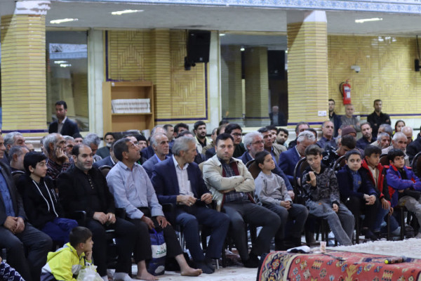 «هنر و عزا در هم‌آوایی تعزیه‌خوانان برجسته کشور»  برگزاری آئین سنتی تعزیه خوانی