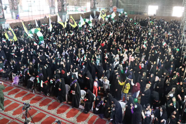 اجتماع بزرگ مادران و دختران فاطمی باحضور نماینده ولی فقیه در خوزستان