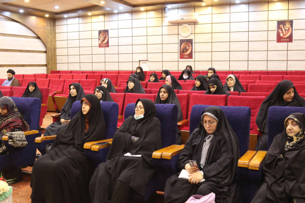 برگزاری دوره آمورشی تدبر در قرآن کریم در شهرستان ایلام