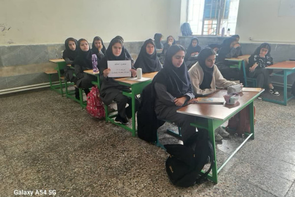 دعوت رئیس اداره تبلیغات اسلامی بدره از دانش آموزان برای اعتکاف