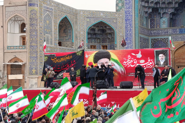 اجتماع عظیم و بی نظیر هیئات مذهبی در میدان امام اصفهان