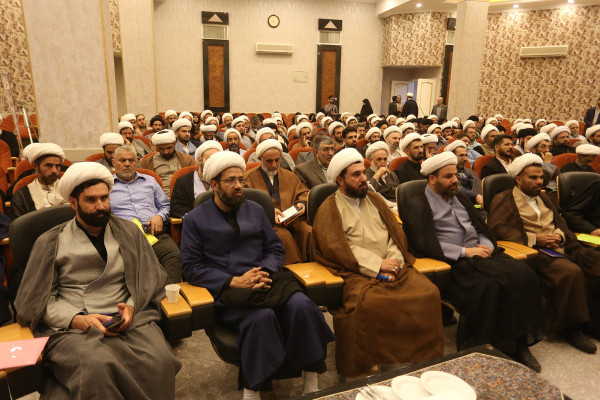 نشست آموزشی اساتید حوزه معارف اسلام ناب استان اصفهان
