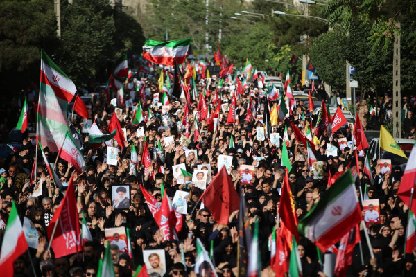 آیین تشییع پیکر مطهر رهبر شهید انقلاب در تهران برگزار شد