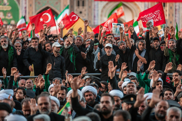 مراسم تشییع پیکر رهبر شهید انقلاب در مشهد مقدس برگزار شد
