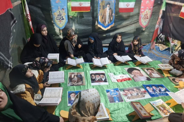 ۴٠ بانوی قرآن آموز جمی سوره فتح را حفظ کردند