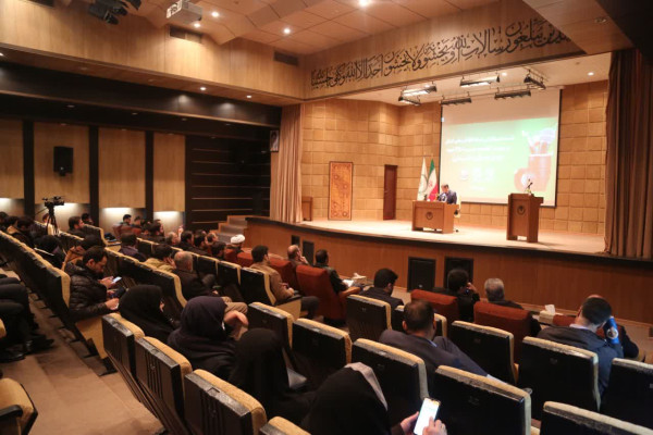 نشست هم‌افزایی روابط عمومی‌ها با محوریت کنگره شهدای استان برگزار شد